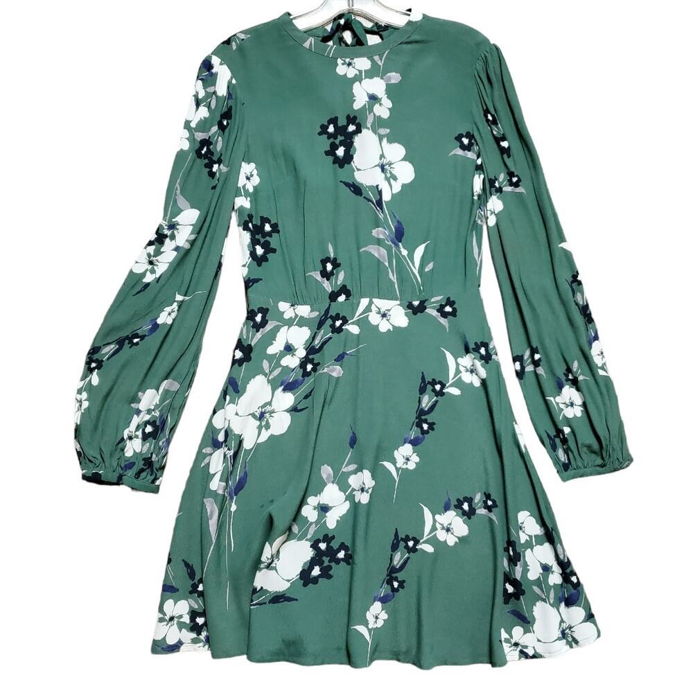 Yumi Kim Green White Floral V-Neck Fit & Flare Skater Dress S Feminine Romantic
